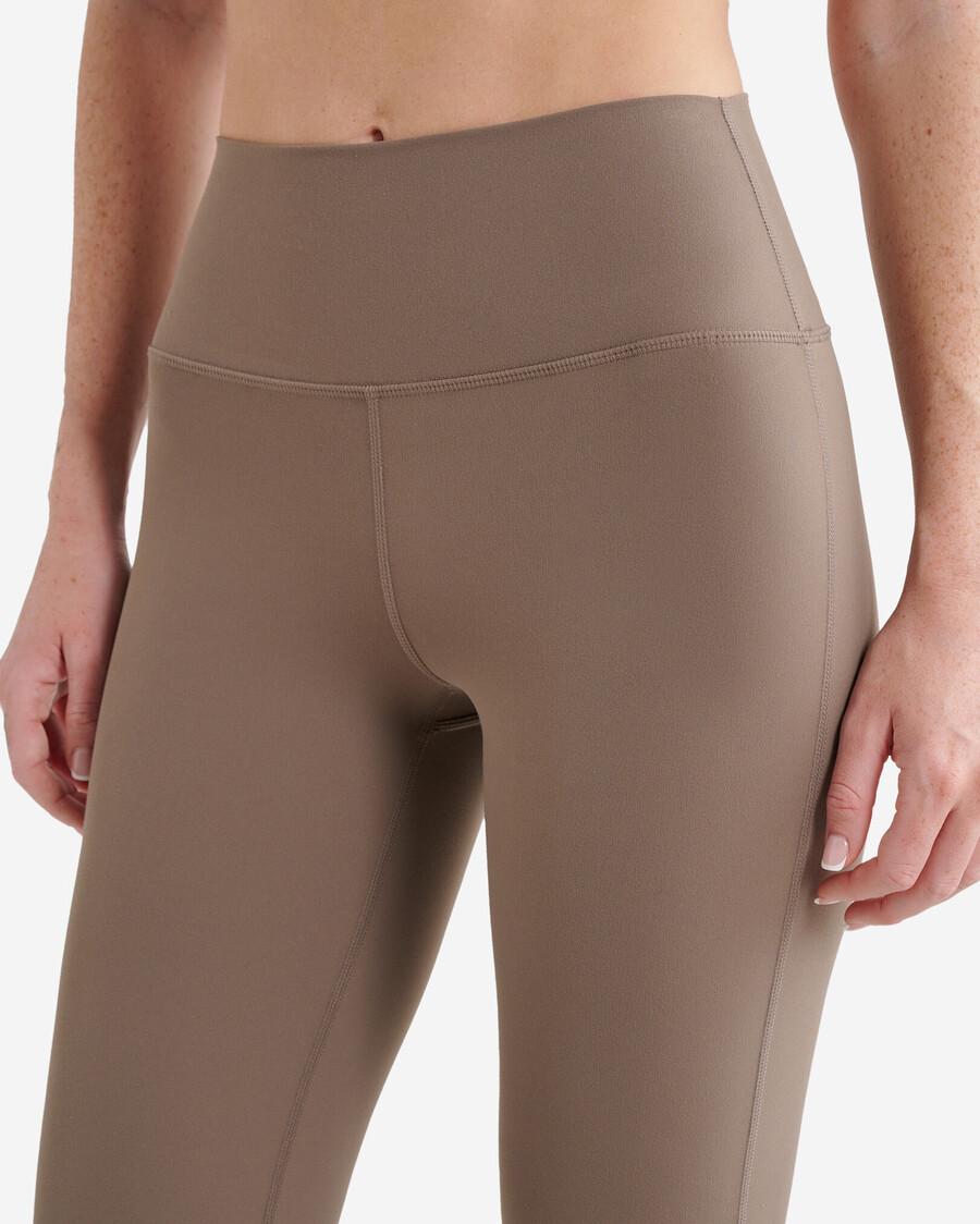 restore stretch flare leggings