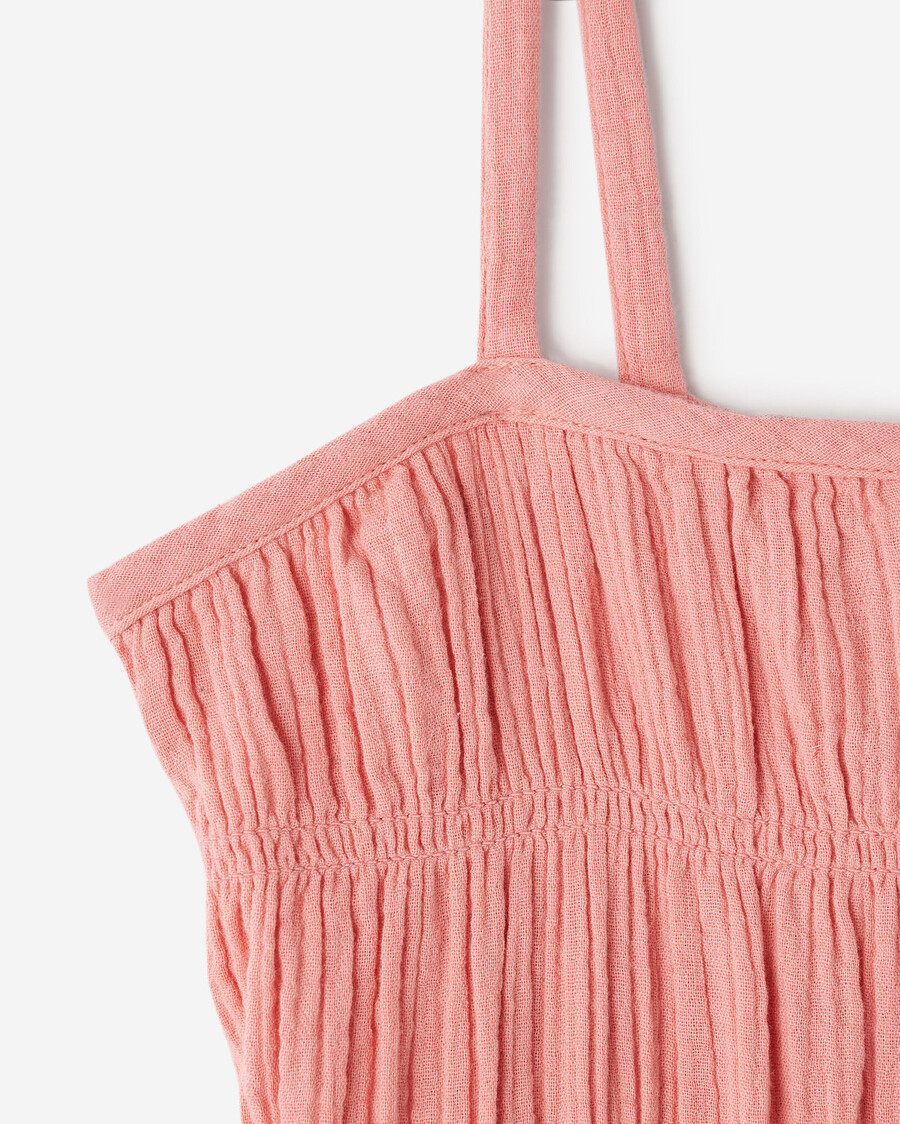 mädchen-stufenkleid mit crinkle-effekt