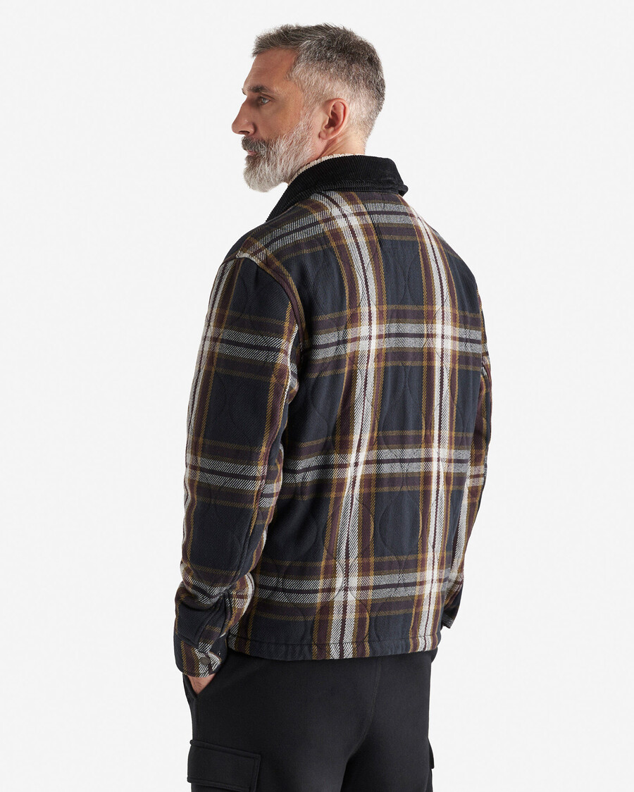 steppjacke aus zypressenholz