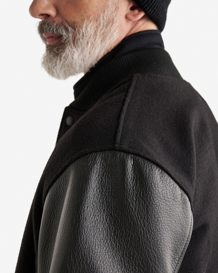 klassische collegejacke für herren