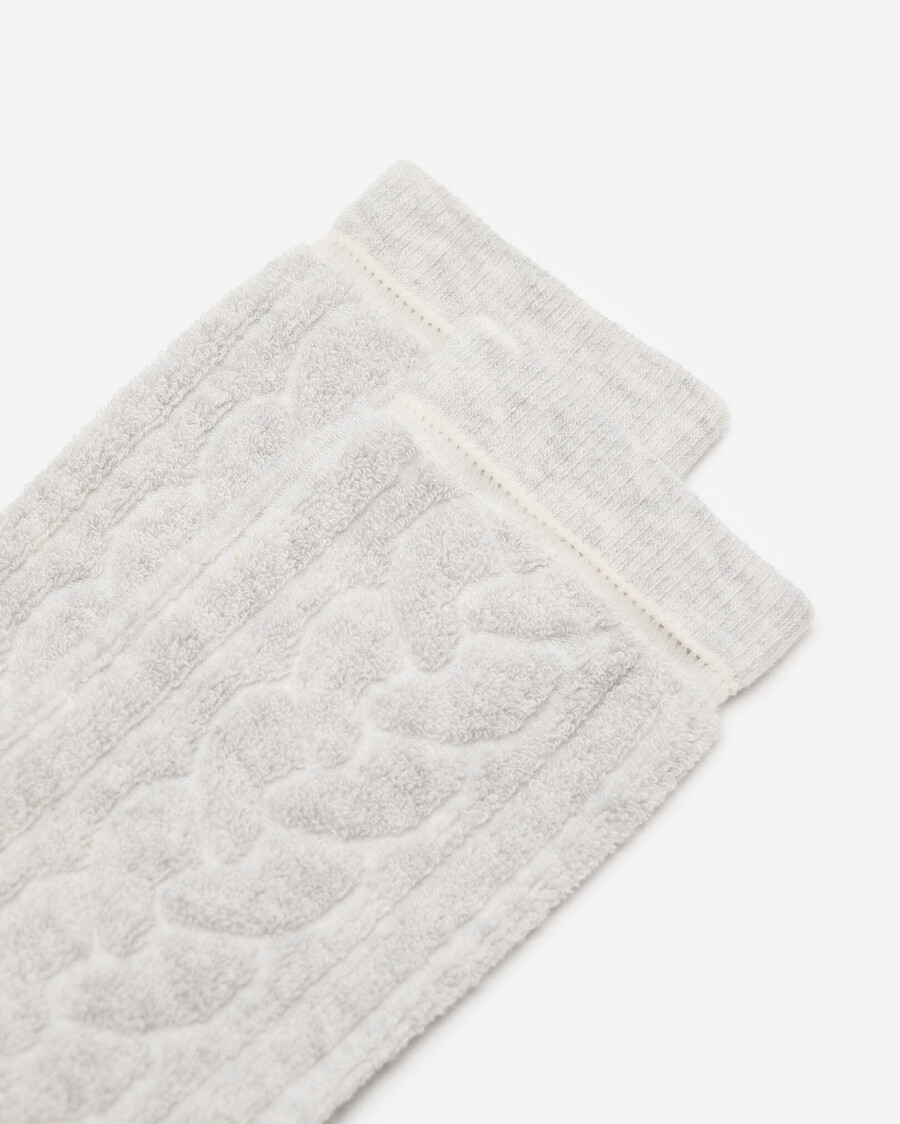 gemütliche stricksocke für erwachsene
