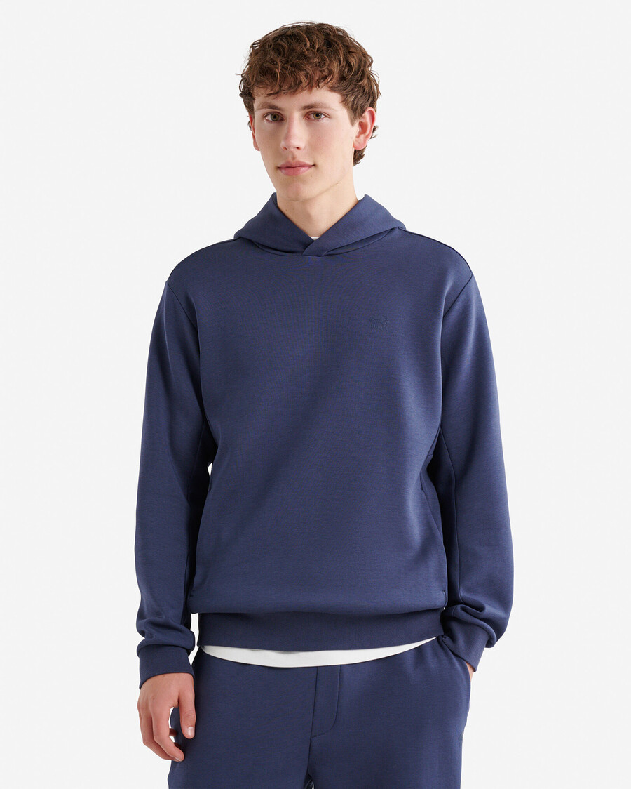 roam hoodie
