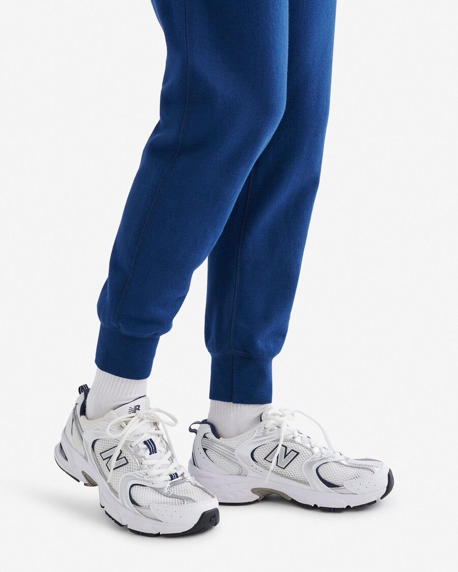 bio-sweatpante mit schmalem bündchen