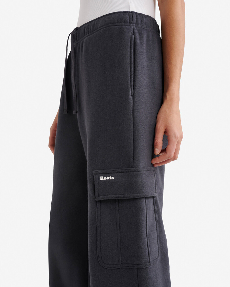 cloud cargo jogginghose mit weitem bein