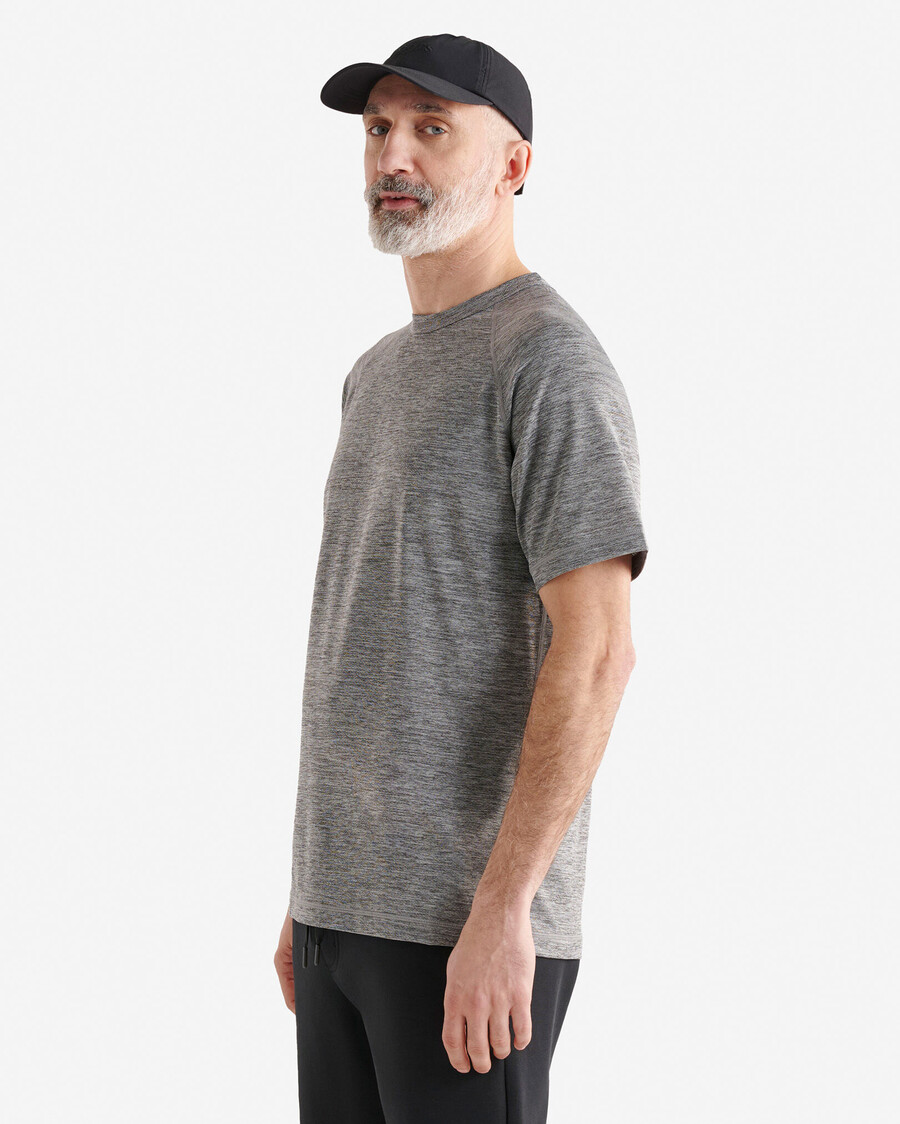 leichtes active knit t-shirt