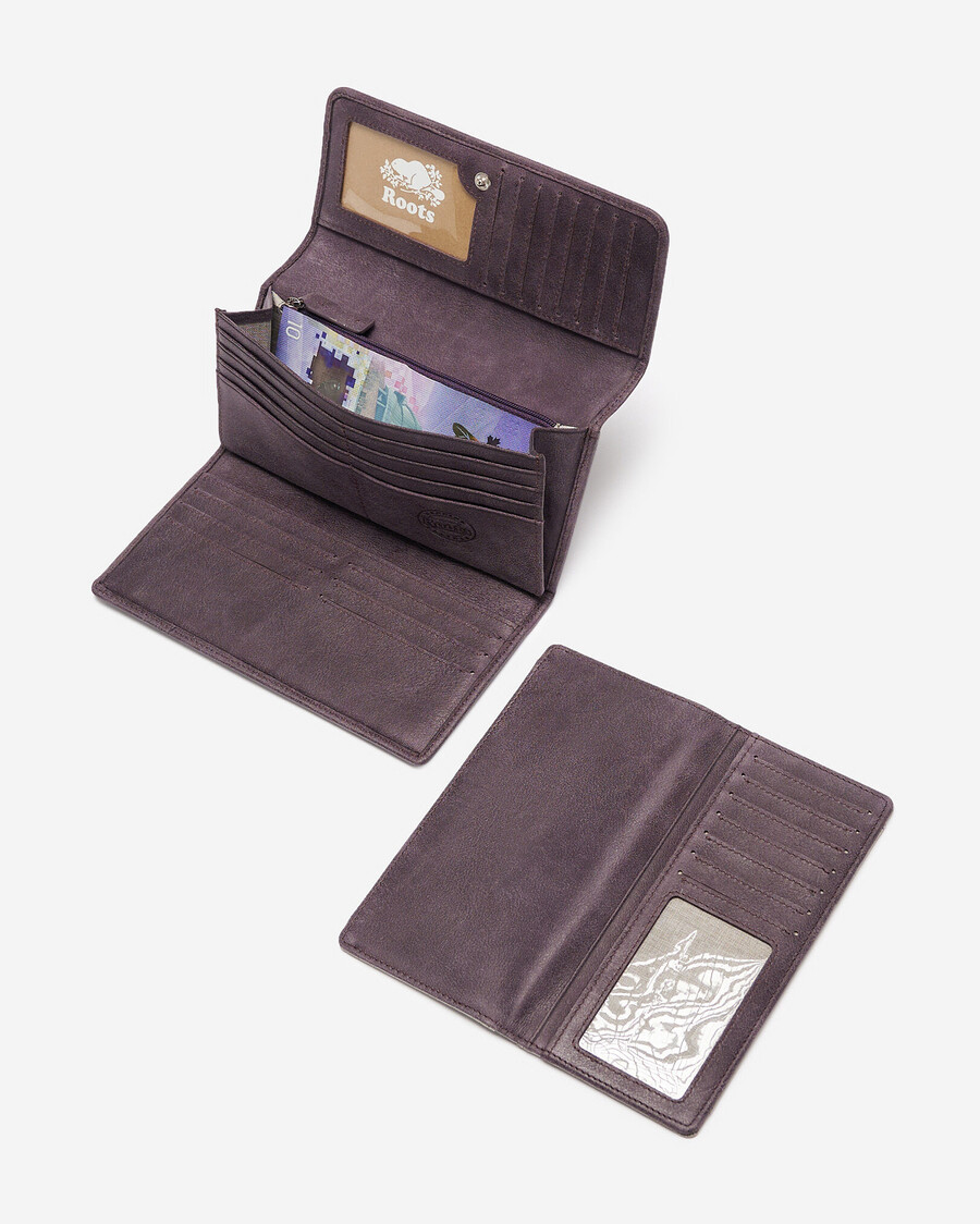großer scheckbuch-clutch-stamm